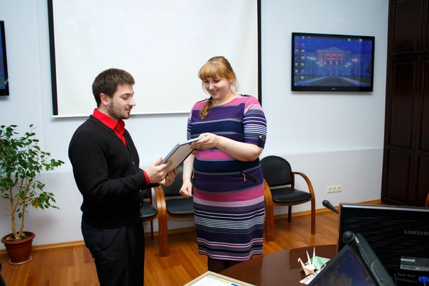 Вручение диплома Синченко Ксении